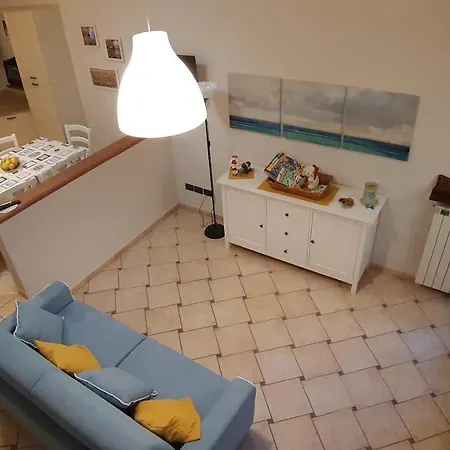 アパート Casa Leuca アルベンガ